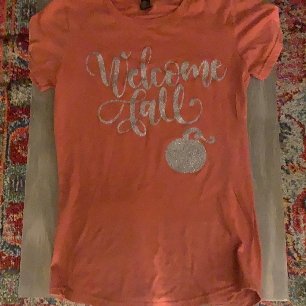 Custom made fall tee - Picture 4 of 4